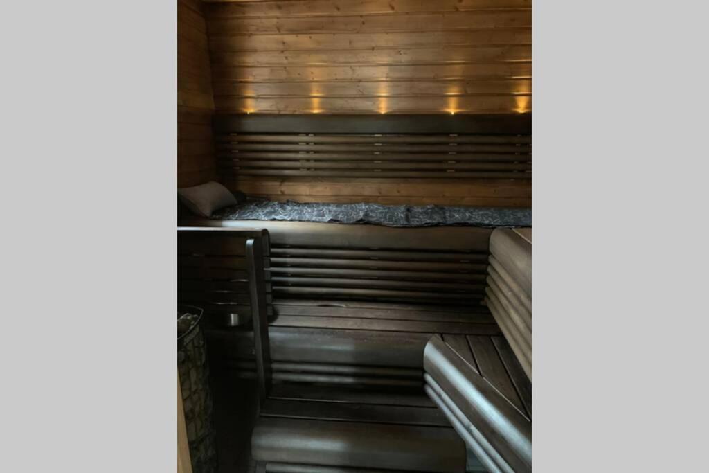 Elegant Villa On The Shore Of Lake Saimaa Лапеенранта Екстериор снимка